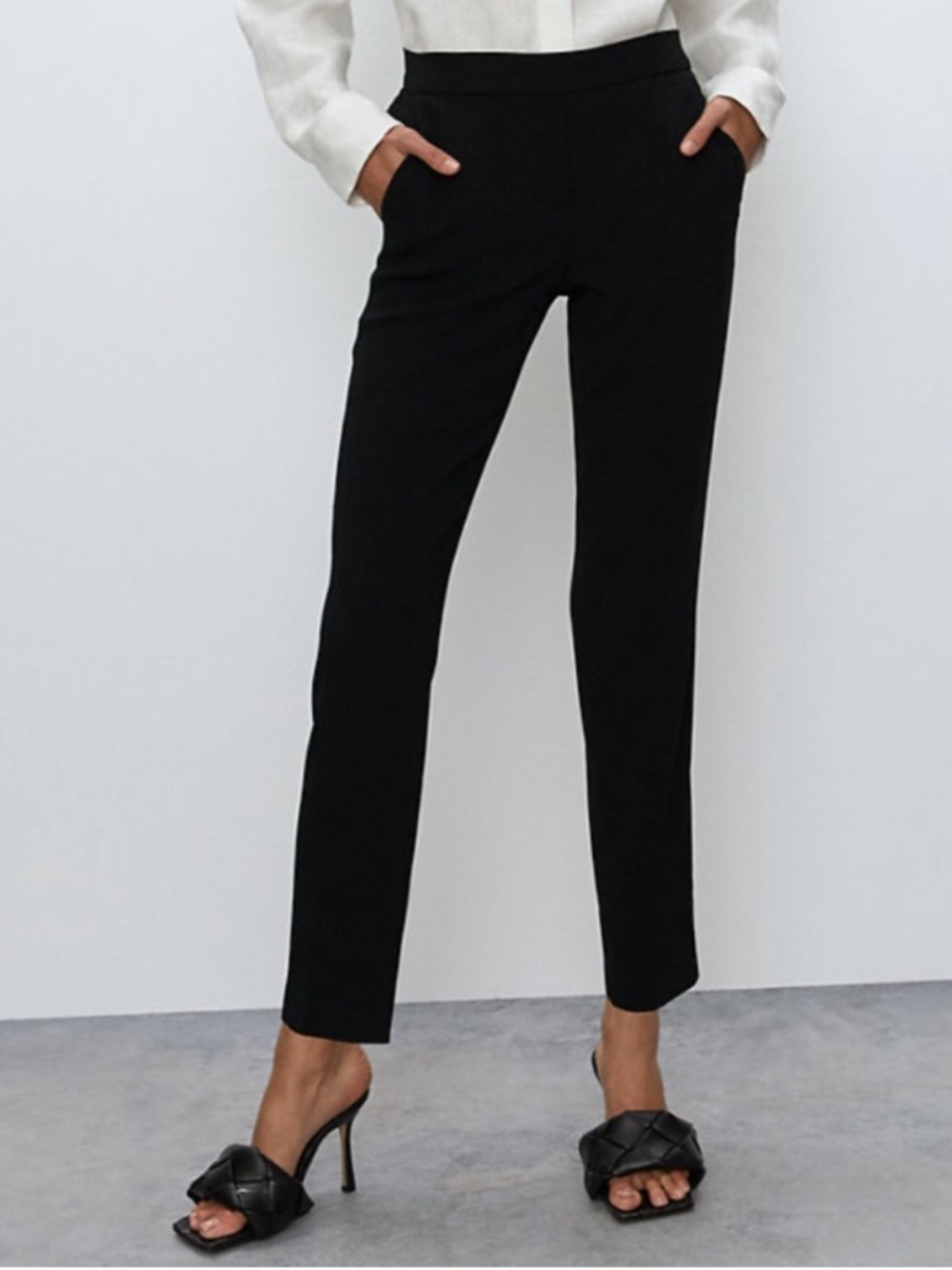 Aritzia Babaton Conan Straight-Leg Pants Tall Length Size 0